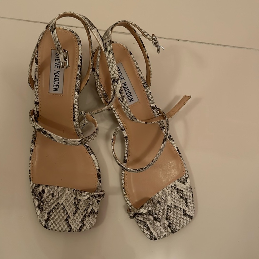 STEVE MADDEN Faron-S Natural Snake High Heel Sandals SIZE 7.5
